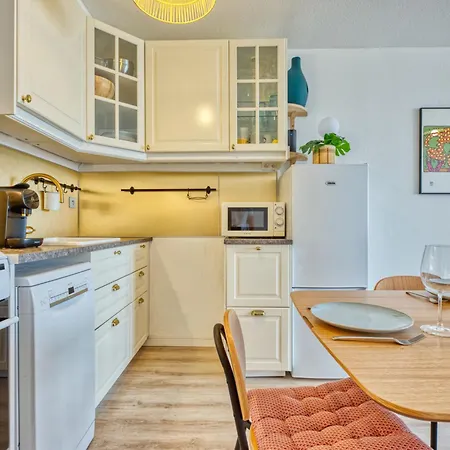 Apartment Les Oceanides-20 By Interhome *
